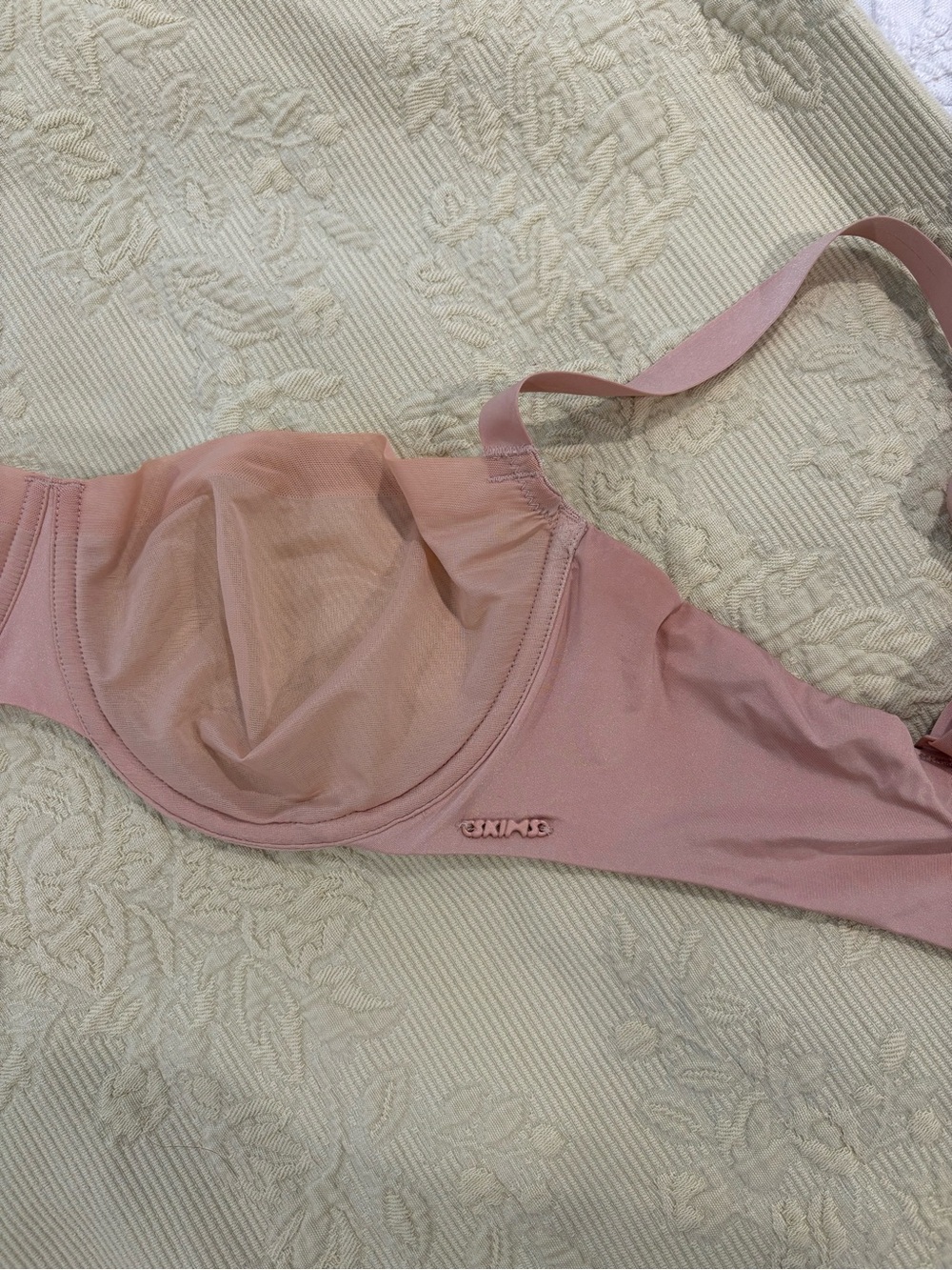 SKIMS Nude Underwire Mesh Bra